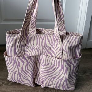 Dagne Dover large Vida organic cotton tote bag in purple/white zebra print